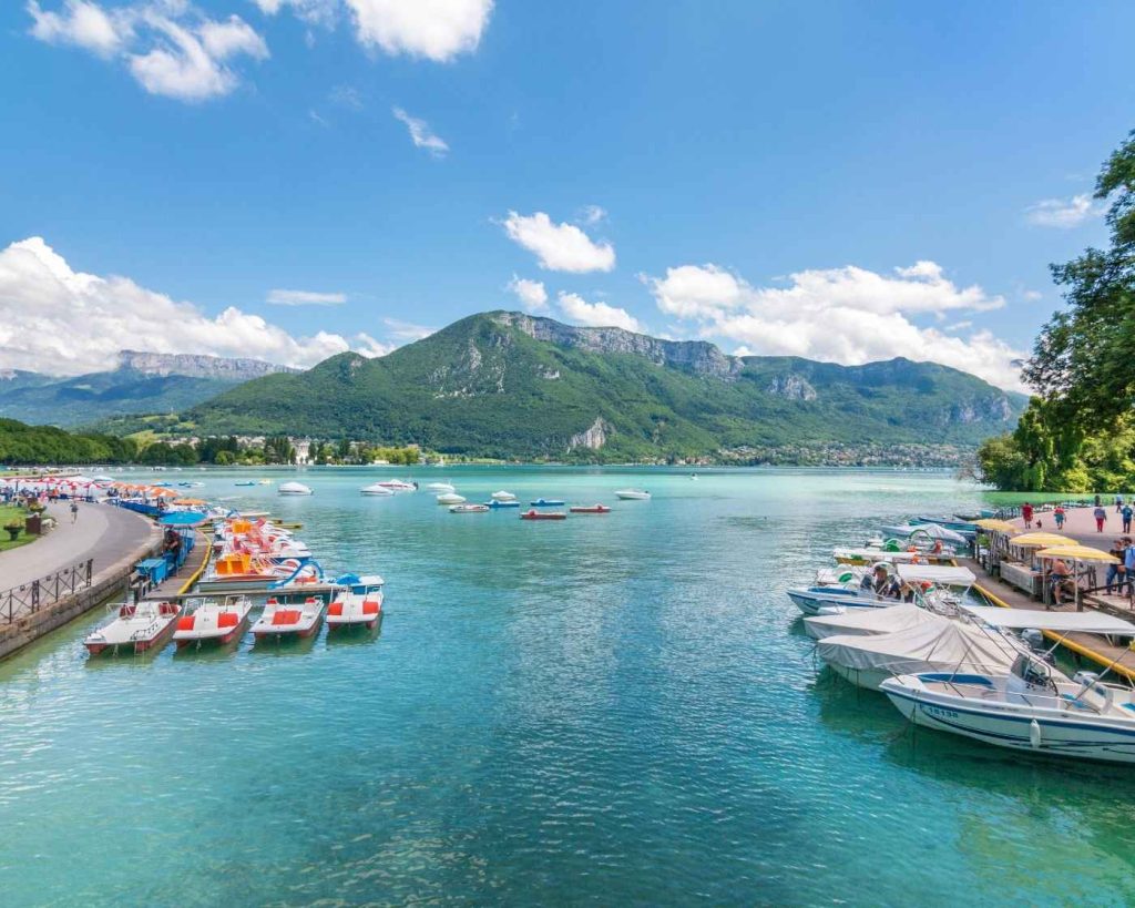 Bord-du-lac-Annecy