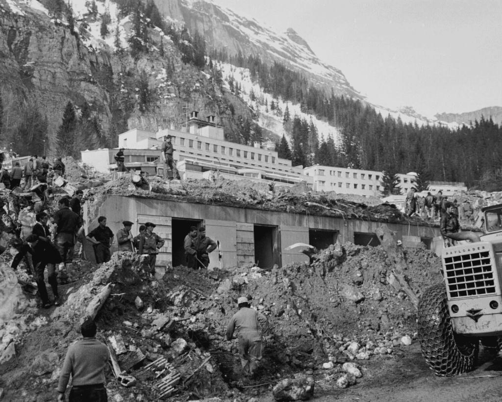 La catastrophe du Roc des Fiz a fait 71 mort dont 56 enfants dans la nuit du 15 au 16 avril 1970 en Haute-Savoie